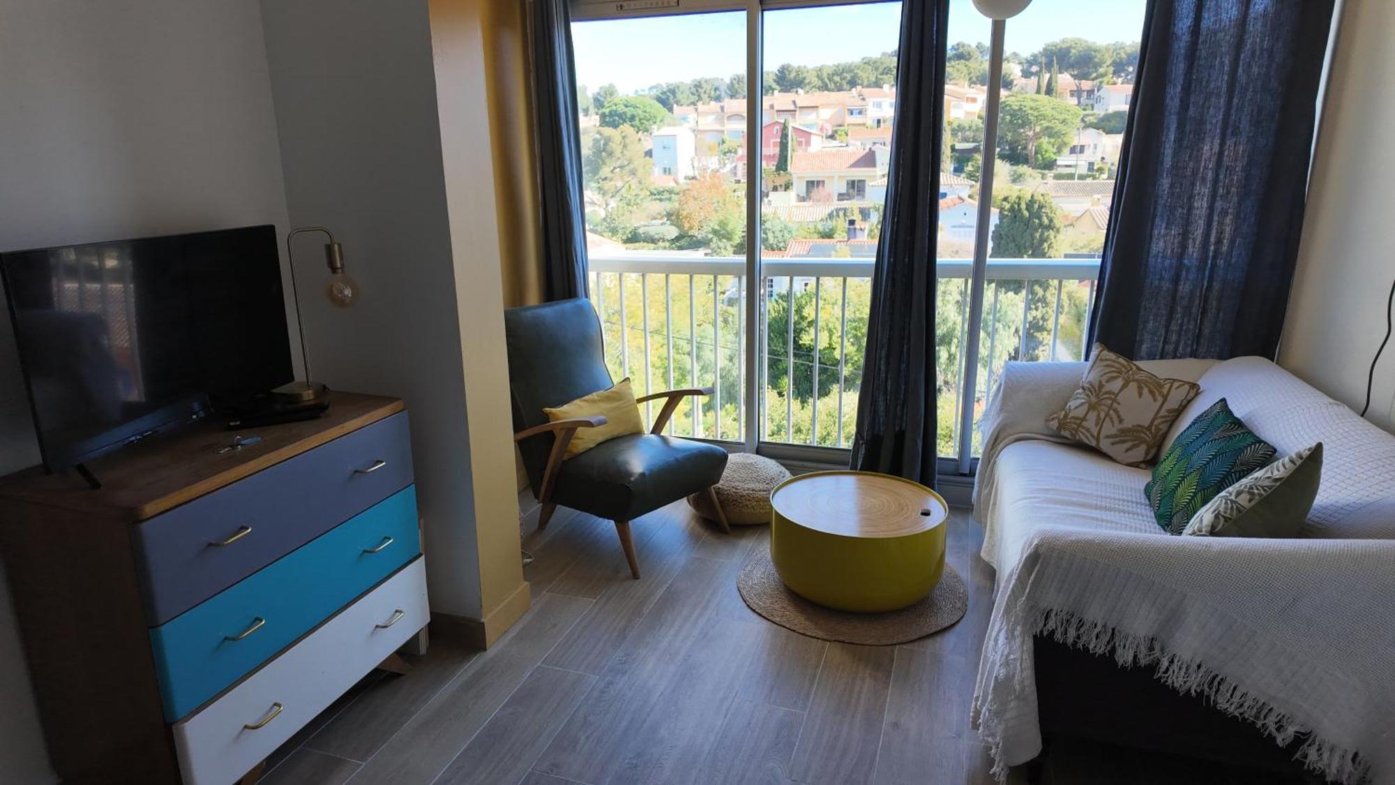 L'ibis Duplex, Secteur Pin Rolland, A Pied, Parking Entierement Renove Apartment *